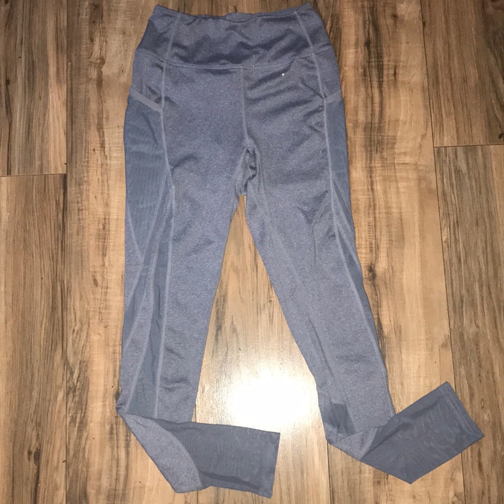 Gymshark light grey mesh legging size XS
